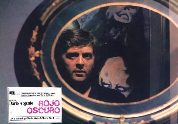 Tmavě červená - Fotosky - David Hemmings