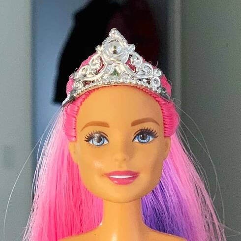 Barbie prinsessenkroon zilver met sierlijke lijnen en hart – Barbiekleertjes