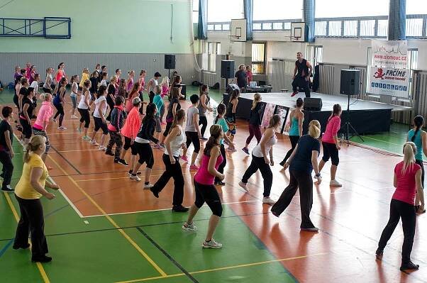 Fotogalerie: Funaerobic show: deset hodin potu, dřiny, ale i zábavy - OLOMOUC.CZ