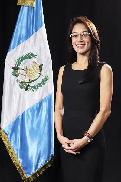 Lucrecia Hernández Mack