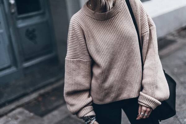 mikuta-hm-sweater-vogue-glasses-6