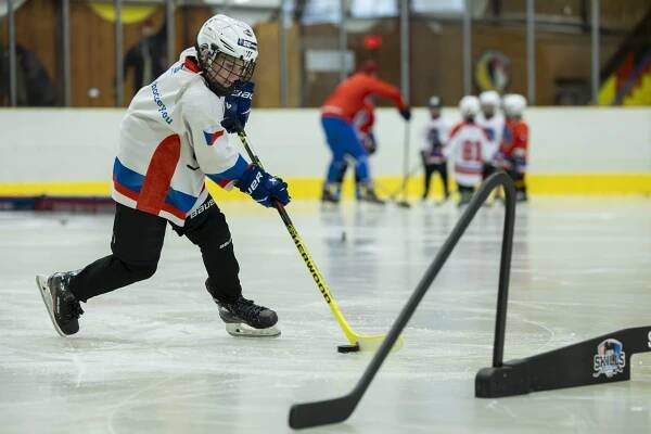 Letní kempy 2025 v Mělníku - Hokejová škola | SKILLS HOCKEY | Tomáš Hadrava