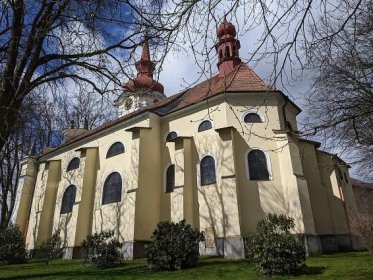 Soubor:Habry - kostel Nanebevzetí Panny Marie (duben 2023) (1).jpg – Wikipedie