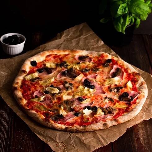 Pizza Capricciosa speciale Praha Žižkov