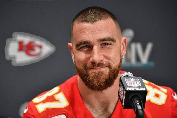 Travis Kelce Talks 'Responsibility' to 'Do the Right Things' Off the Field with Community Work