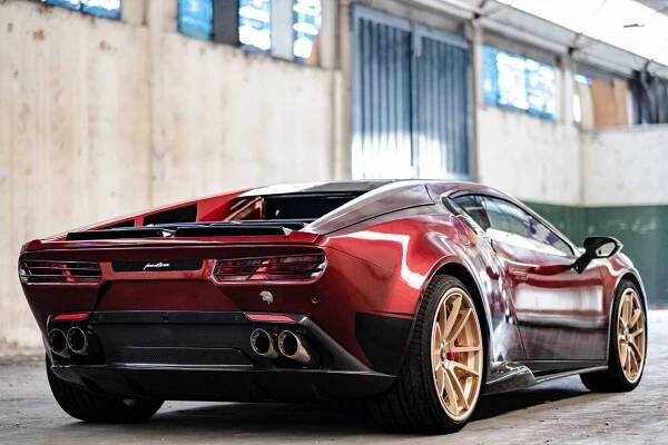 Legendární Pantera se vrací jako převlečené Lamborghini! Co říkáte na cenu 16 milionů korun?