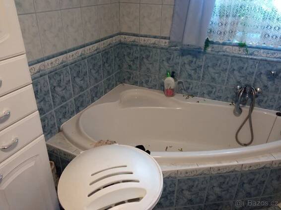 Obklady a dlažby