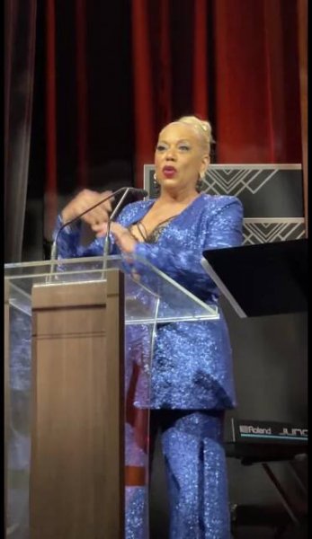 rolonda Watts - Blog