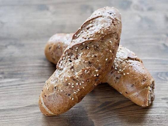 Kornspitz kvalitní rohlík plný zdraví prospěšných látek