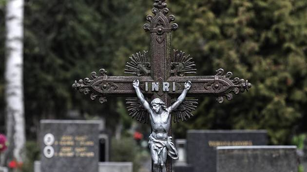 POSLEDNÍ ROZLOUČENÍ: Smuteční obřady na Kutnohorsku
