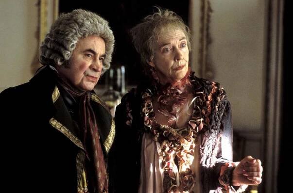VANITY FAIR, Bob Hoskins, Eileen Atkins, 2004, (c) Focus Features