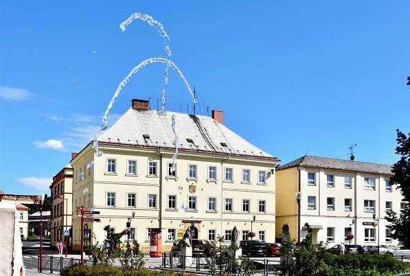 Krásná Lípa aneb o městě, které je KRÁSNÉ a je v něm LÍP - Bohemian Cottage - Ubytování & Wellness & Jóga & Půjčovna & Výlety