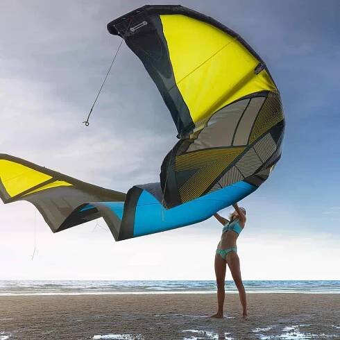18 Awesome Gifts for Kitesurfers