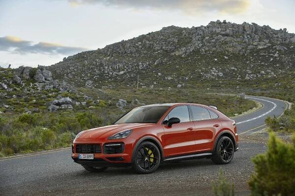 Porsche Cayenne Coupé - jak jezdí?