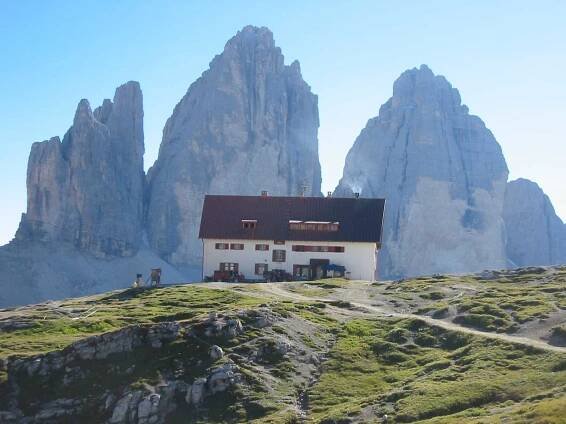Antonio Locatelli Hut