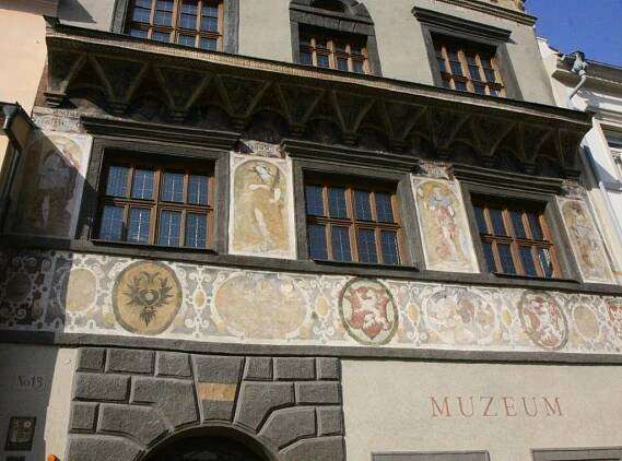 Na zaniklé vesnice po odsunu Němců dnes do Prachatického muzea