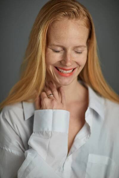 PORTRAITS | Eva Sakálová