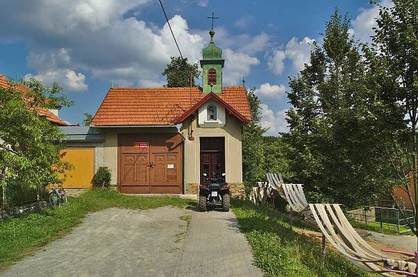 Soubor:Hasičská zbrojnice, Vysočany, Housko, okres Blansko (02).jpg