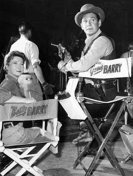 BAT MASTERSON, Betty Barry, Gene Barry on-set, 'No Amnesty For Death', (Season 3, aired March 30, 1961), 1958-61