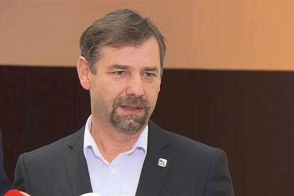 Bude řešit ilumináty, varovala KDU. Koten byl potvrzen v čele bezpečnostního výboru, i díky Klausovi