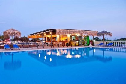 Restaurants - Bars - Ionian Sea Hotel