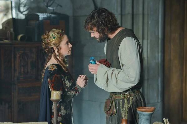 Megan Follows