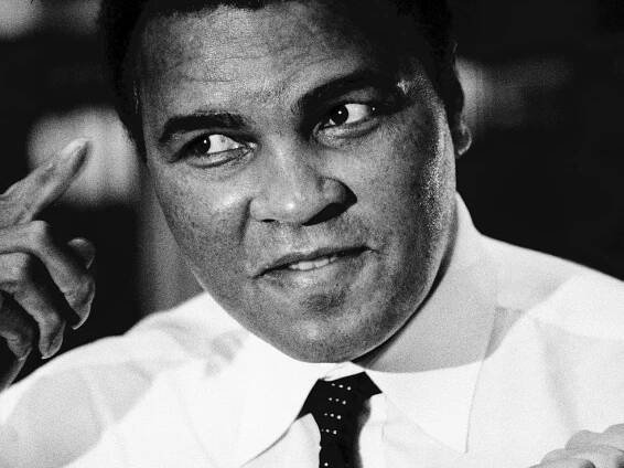 Ali on the Aisle