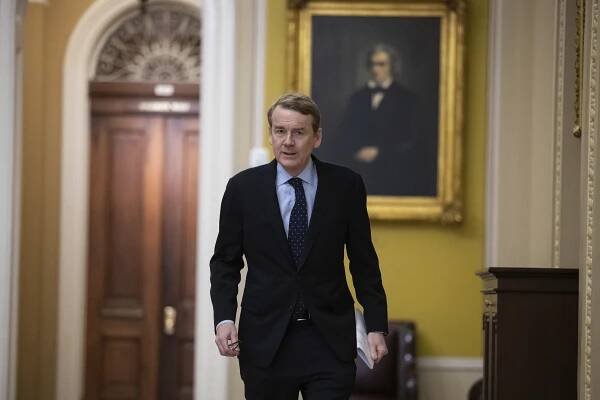 Will Michael Bennet Shift his Fight Against Trump to the State House?