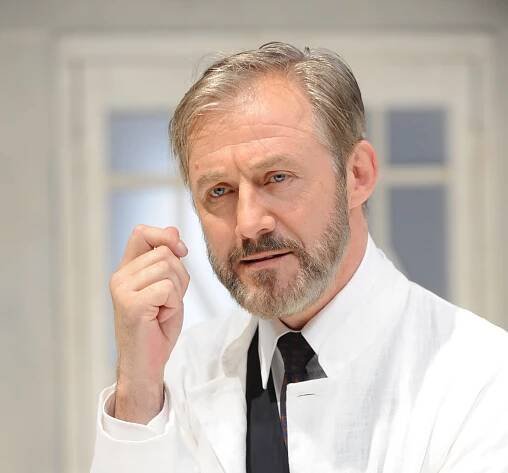 Prof. Bernhardi - an internist who swam against the stream - Semmelweis Foundation