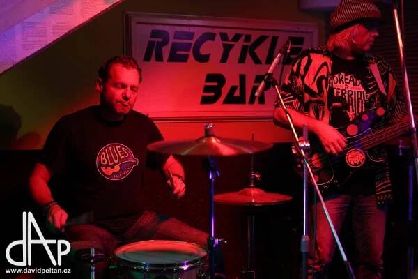 Yo Yo Band neztratil šťávu. Legendární reggae kapela lidi hravě roztančí i dnes
