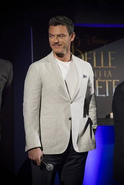 Kráska a zvíře - Z akcí - Luke Evans