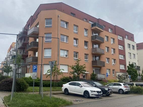 Byt 2+kk - Praha 9 (Černý Most)