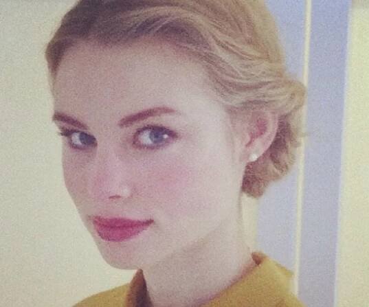 Lucy Fry Biography - Facts, Childhood, Family Life & Achievements