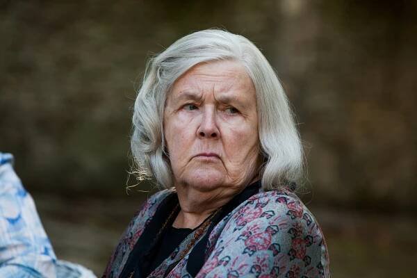 Ztracená dáma - Z filmu - Stephanie Cole