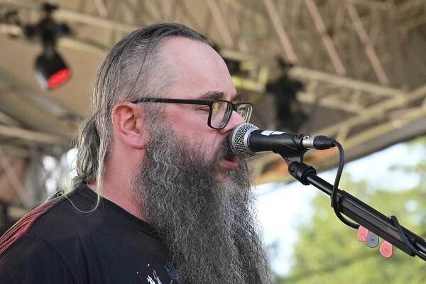 Rock of Sadská rozjela kapela Panoptiko. Festival pokračoval i v sobotu