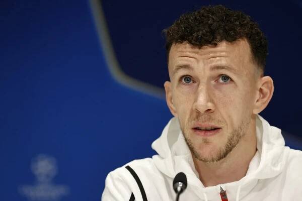 Nejsme tým, musíme to změnit, pálí hvězda PSV Perišič před bitvou s Arsenalem do vlastních řad