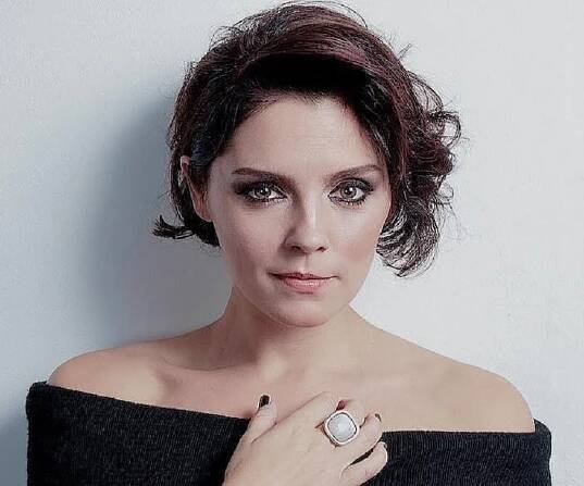 Annabel Scholey Biography - Facts, Childhood, Family Life & Achievements