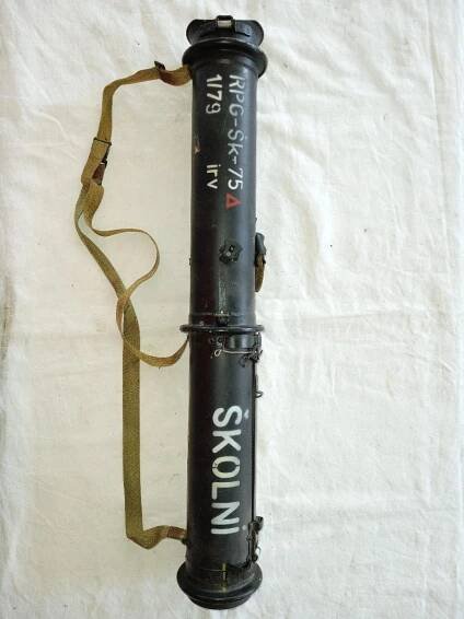 školní RPG-75
