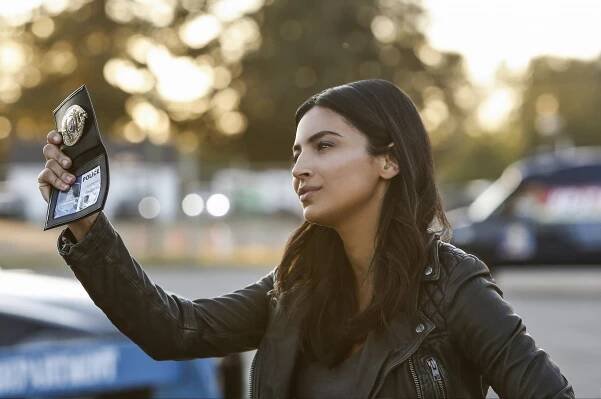 Supergirl - Welcome to Earth - Z filmu - Floriana Lima