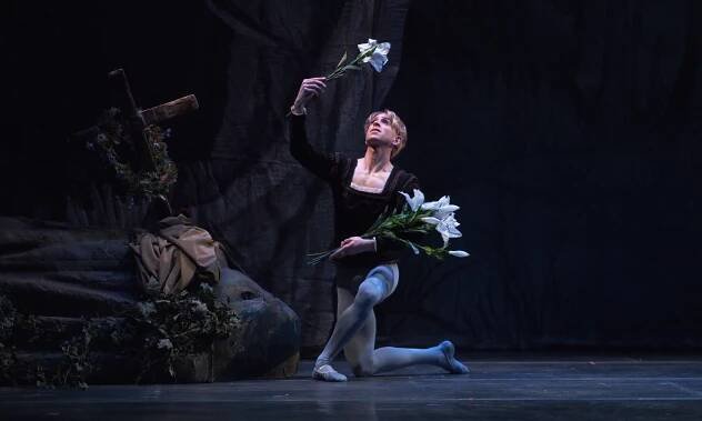 Matthew Carter Discusses Life, Work and Momentum – American Midwest Ballet