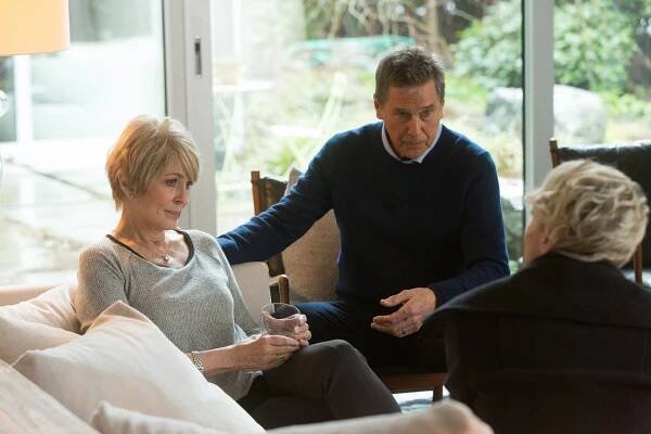 Motiv - Chronologie bolesti - Z filmu - Joanna Cassidy, Tim Matheson