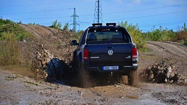Test - Volkswagen Amarok 3.0 TDI V6 Delta 4x4: Dělník extrovert - WikiCars