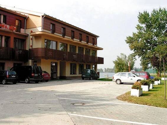 Hotel Relax *** Senec | Domalenka