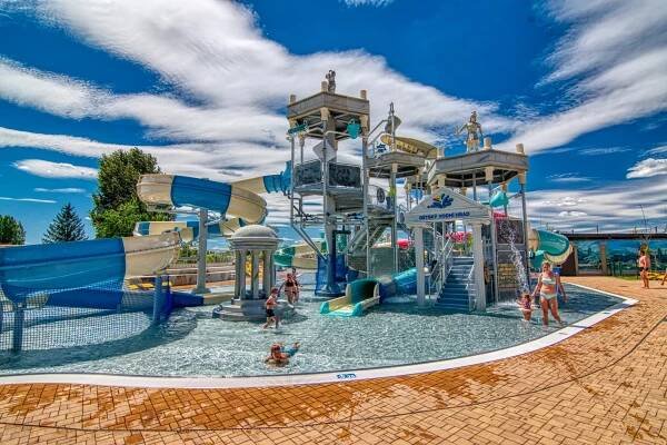 Aquapark - líná řeka Pasohlávky | BERNDORF BÄDERBAU s.r.o.