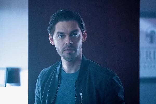 Prodigal Son - Like Father... - Z filmu - Tom Payne