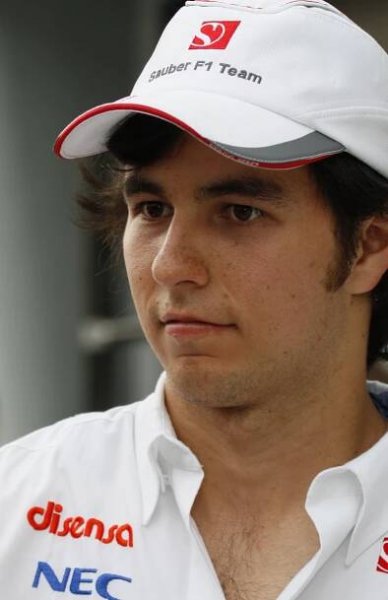 Soubor:Sergio Perez 2011 Malaysia.jpg – Wikipedie