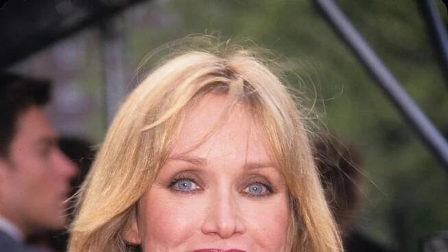 Bond girl Tanya Roberts - 2