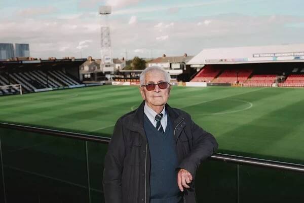 Grimsby Town FC - News, transfer news and reports