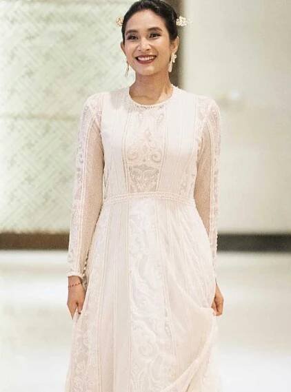 Happy Salma Popular Photos