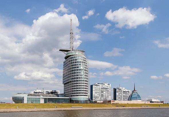 File:Havenwelten - Bremerhaven 01.jpg - Wikimedia Commons
